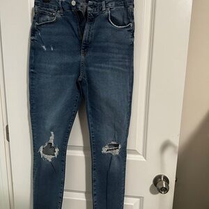 Distressed Blue Jeans with stretch
